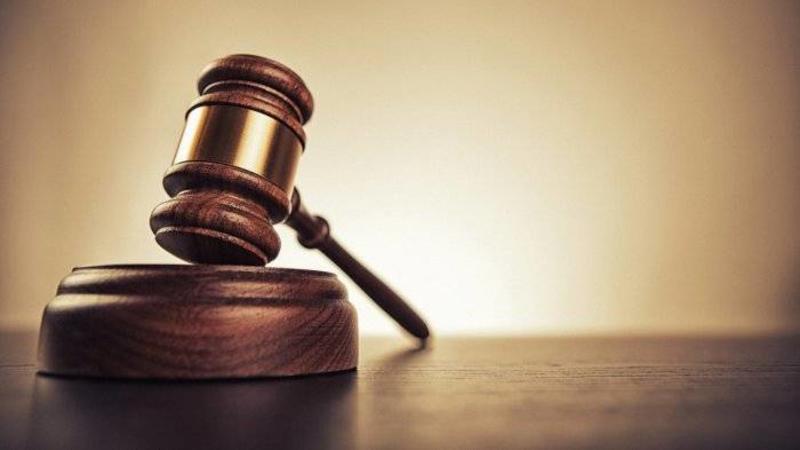 أدانت محكمة ألمانية مواطن أربعيني بالسجن مدى الحياة بعد تنفيذه لرغبته بأكل لحوم البشر في جريمة هزت الرأي العام الألماني.