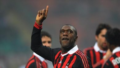 كشف أسطورة كرة القدم الهولندي كلارنس سيدورف عن اعتناقه الإسلام من مدينة دبي بالأمارات العربية المتحدة متشكراً كل من سانده.